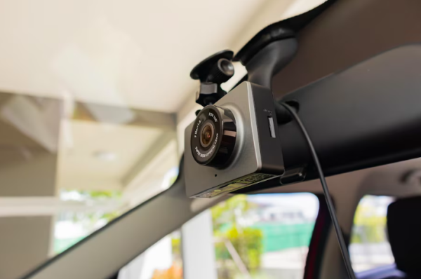 Camera DVR Auto: Protecție, siguranță și funcționalitate pentru drumurile tale